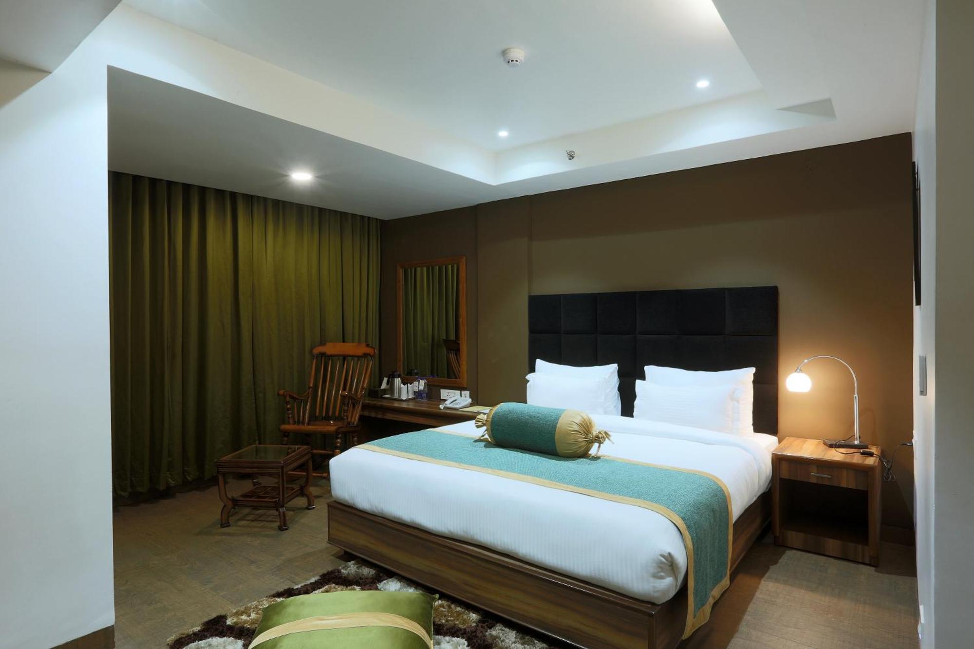 Hotel Prithvi Palace Igi Airport Delhi 뉴델리 외부 사진