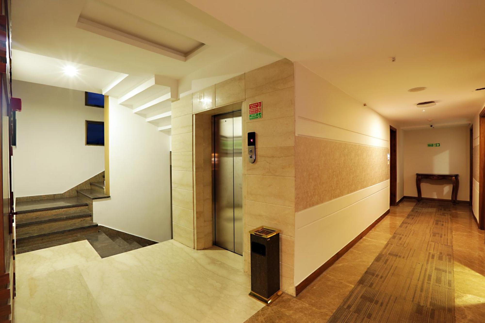 Hotel Prithvi Palace Igi Airport Delhi 뉴델리 외부 사진