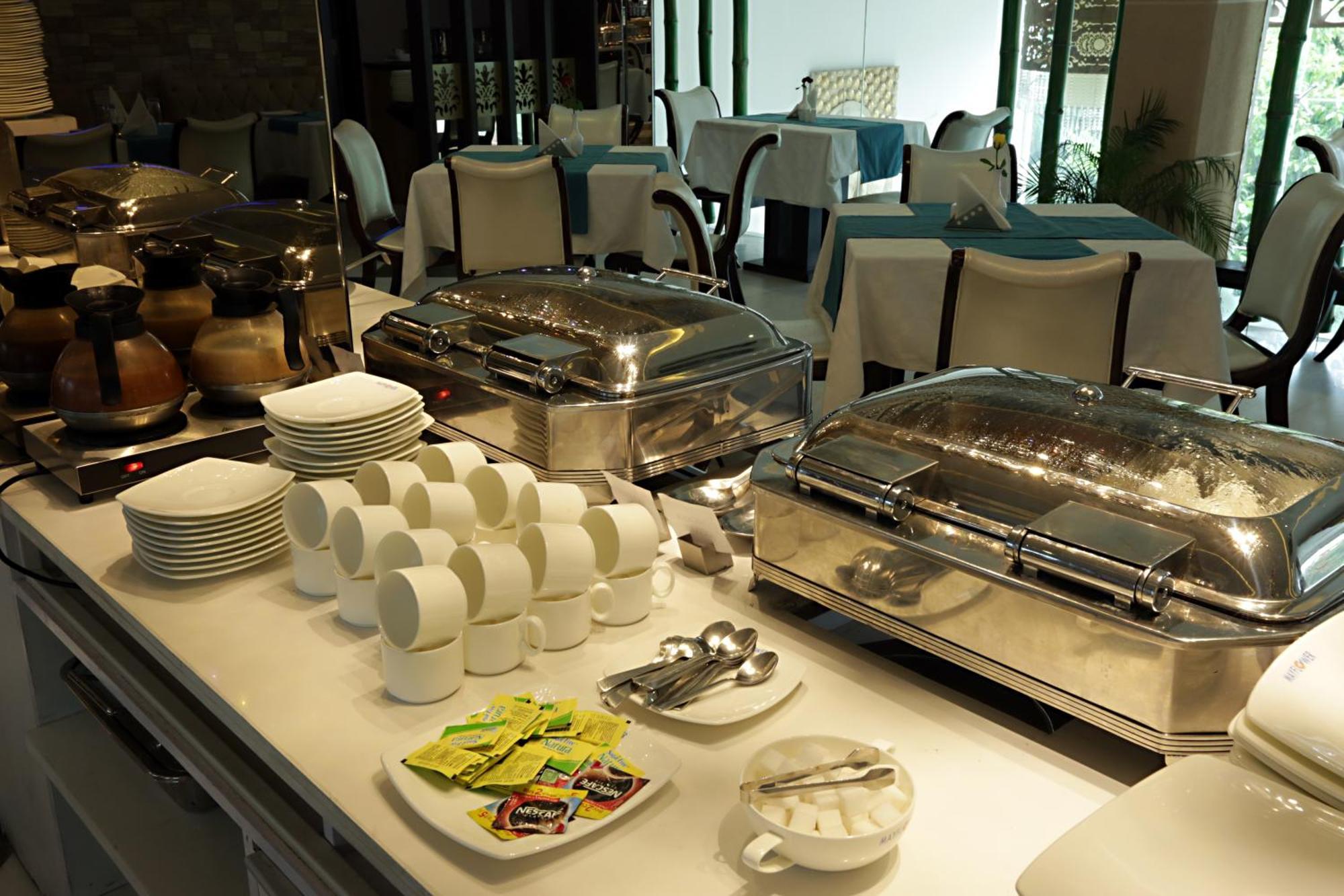 Hotel Prithvi Palace Igi Airport Delhi 뉴델리 외부 사진